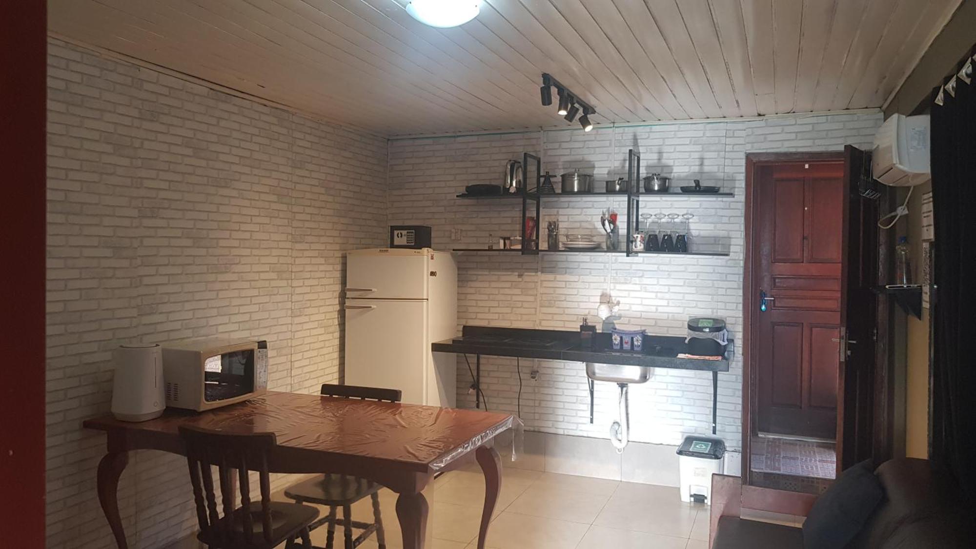 Casa No Centro De Foz! Ar-Condicionado, Smart Tv, Wi-Fi, Cozinha, Ventilador E 4 Camas Διαμέρισμα Φοζ ντο Ιγκουασού Εξωτερικό φωτογραφία