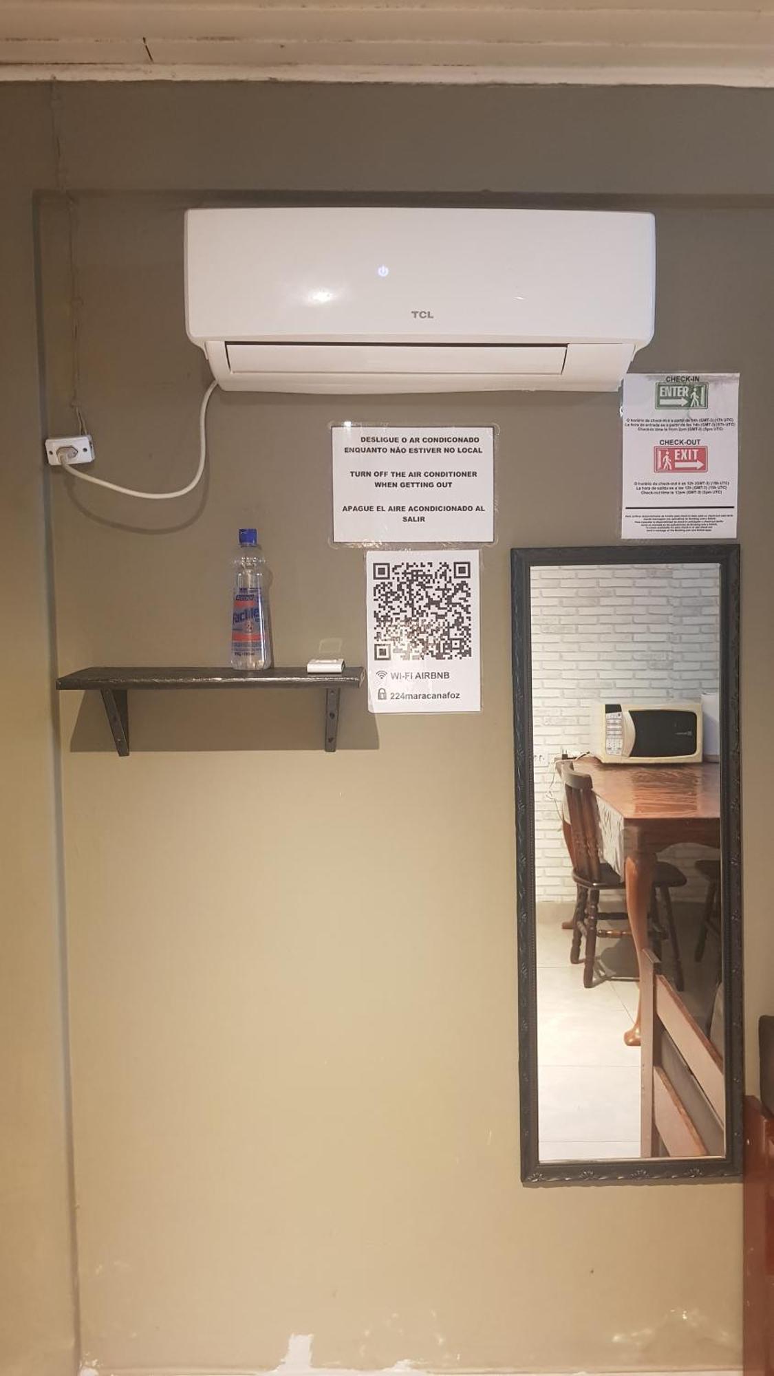 Casa No Centro De Foz! Ar-Condicionado, Smart Tv, Wi-Fi, Cozinha, Ventilador E 4 Camas Διαμέρισμα Φοζ ντο Ιγκουασού Εξωτερικό φωτογραφία