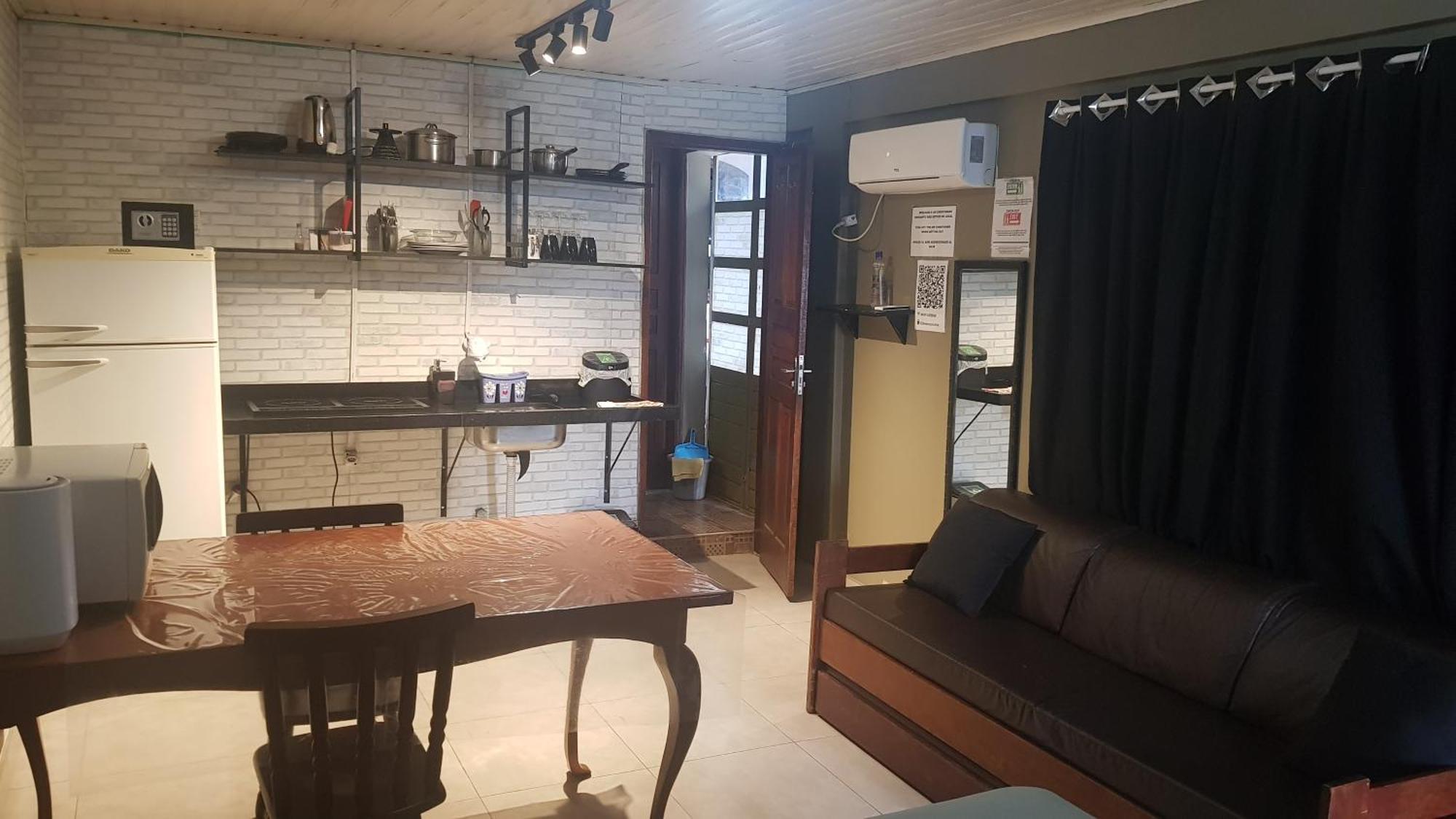 Casa No Centro De Foz! Ar-Condicionado, Smart Tv, Wi-Fi, Cozinha, Ventilador E 4 Camas Διαμέρισμα Φοζ ντο Ιγκουασού Εξωτερικό φωτογραφία